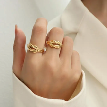 Charger l'image dans la galerie, BAGUE NŒUD D'AMOUR AJUSTABLE