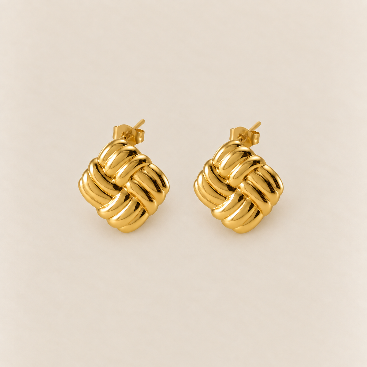 SORA EARRINGS