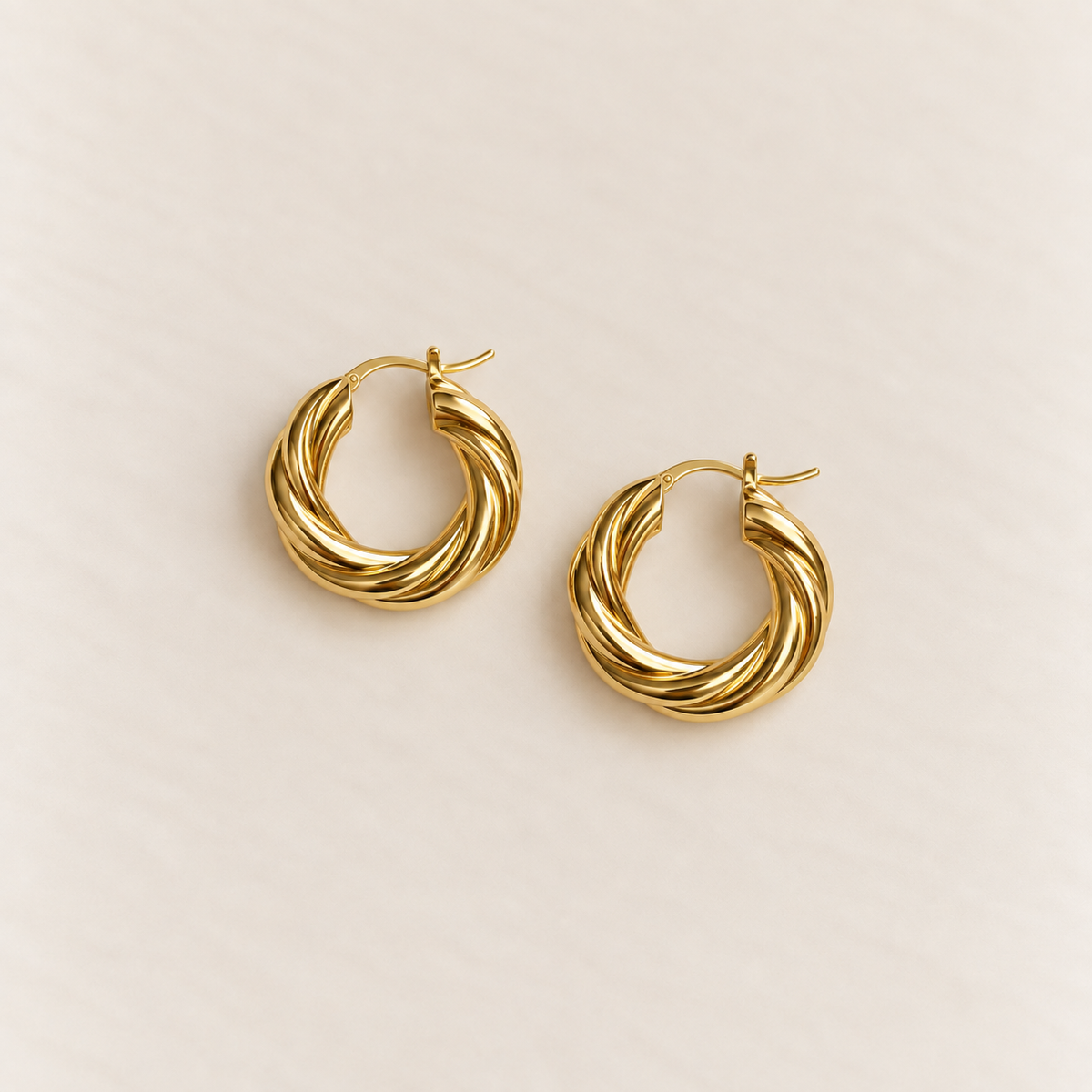 LOUANA HOOPS