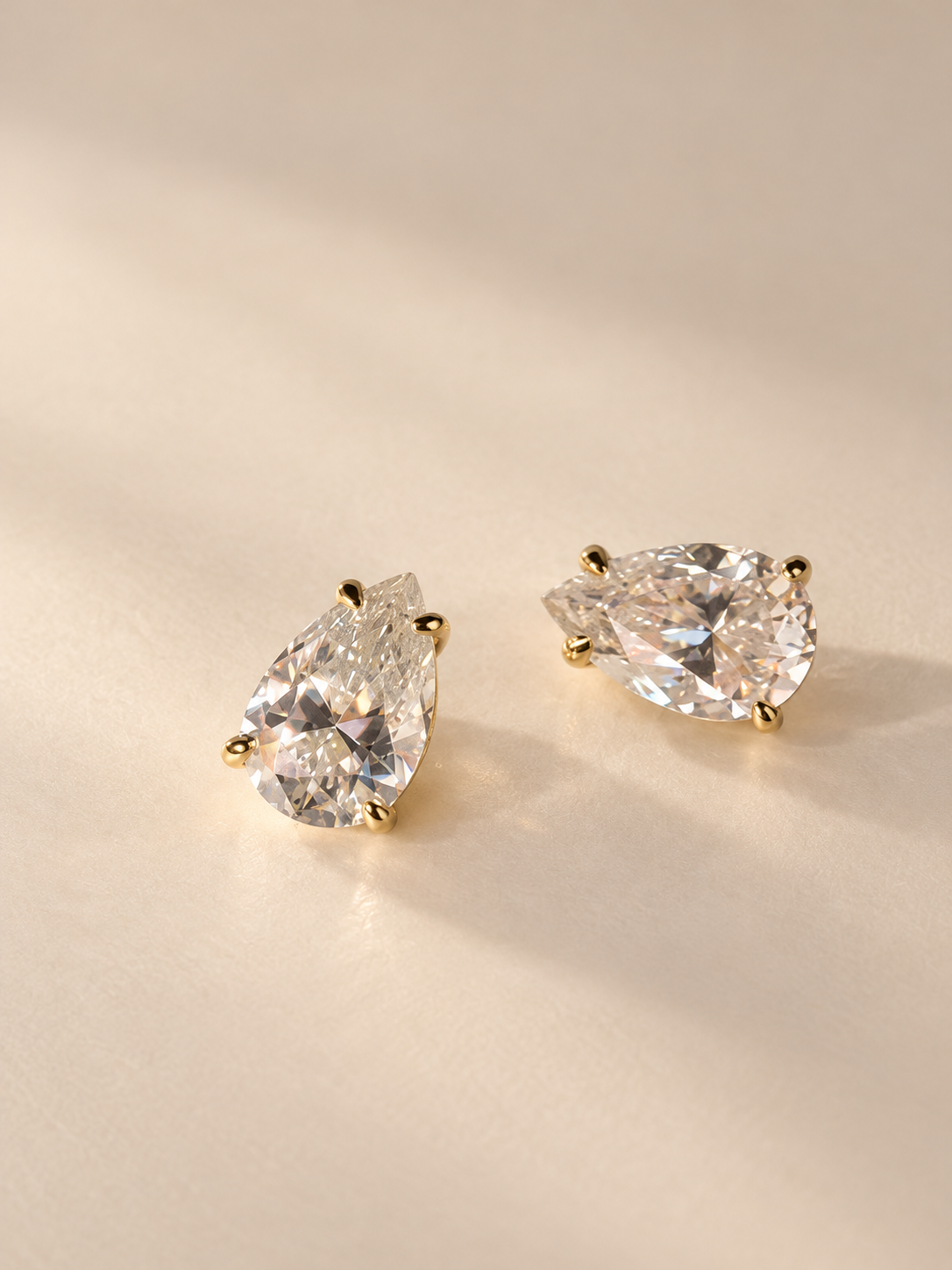 3CT PEARRINGS STUDS