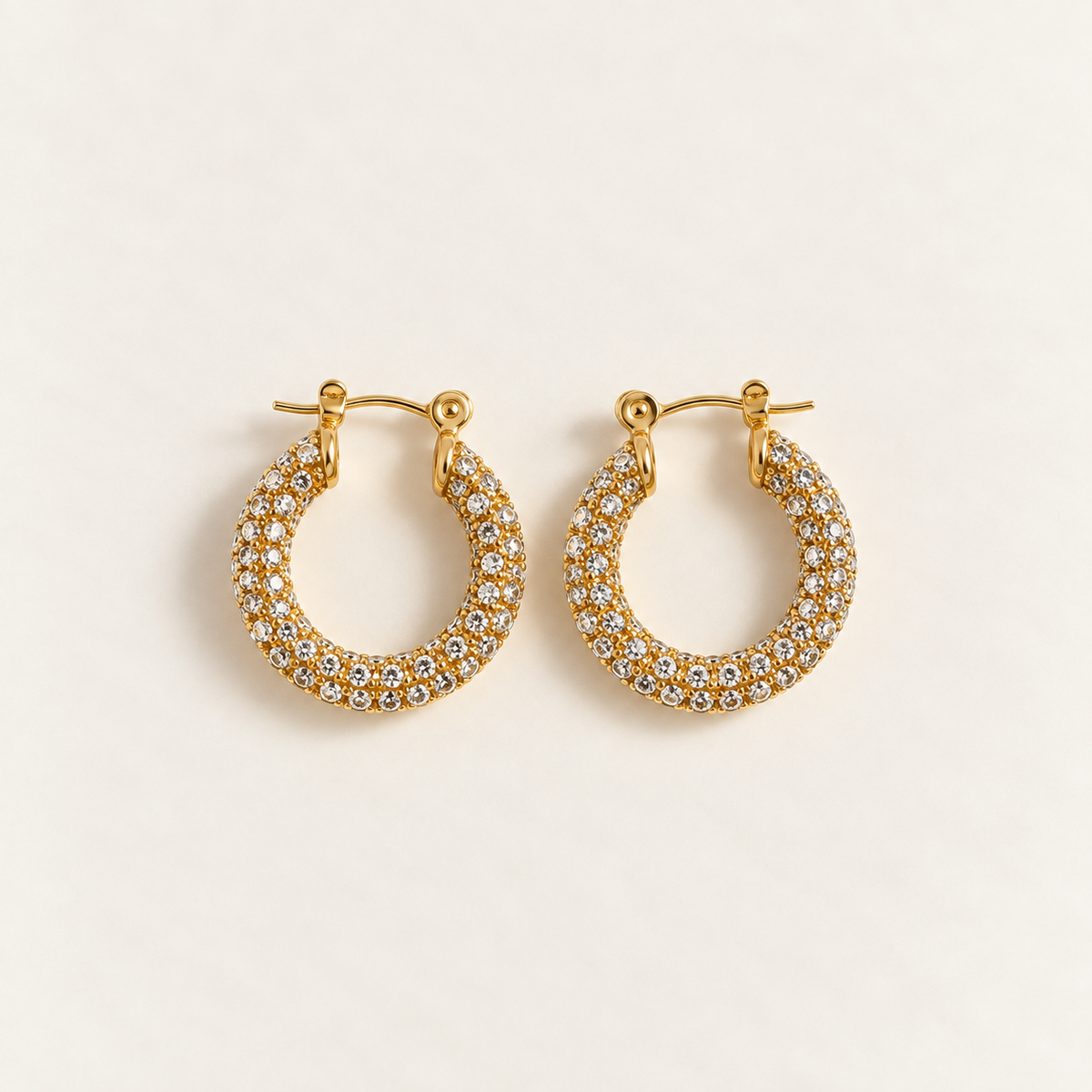 BELLE PAVÉ HOOPS